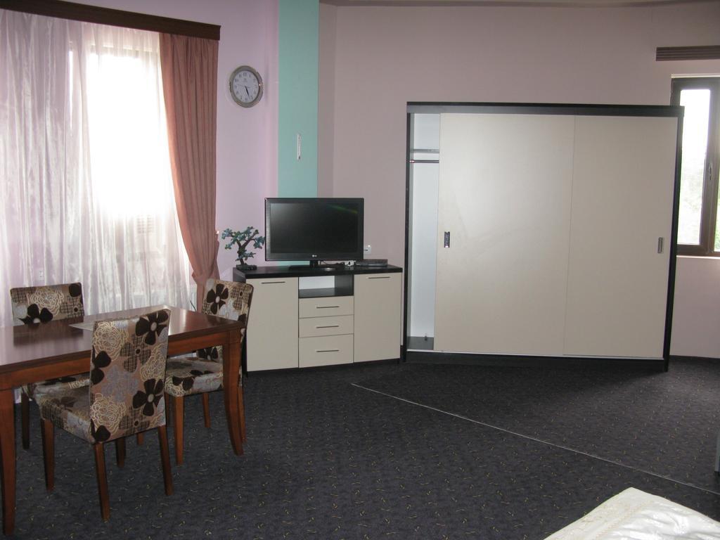 Deniz Guest House Nabran Ngoại thất bức ảnh